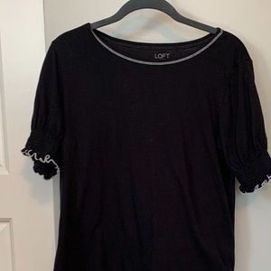 Loft outlet black Tee, size M